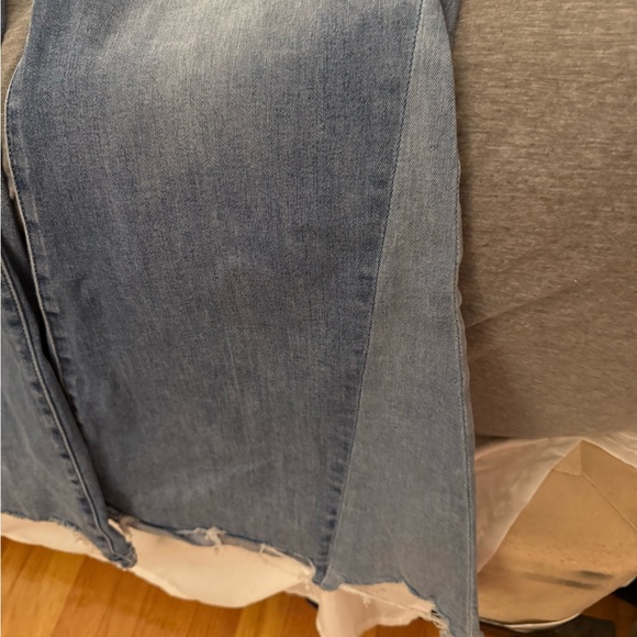 American Eagle Outfitters Light Blue Flare Jeans - Picture 2 of 4